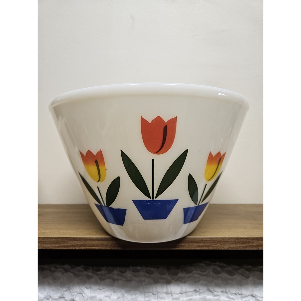 Fire King Vintage Mixing Prep Serve Bowl 1950s Tulip Pattern Milk Glass 9.5"